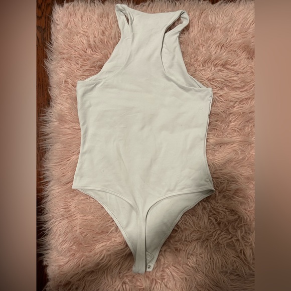 Babaton Top - Picture 2 of 2